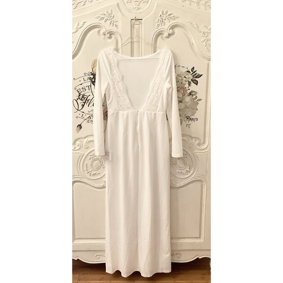 Lulus Romantic Moments Maxi Dress Women's L White Long Sleeve Lace NWT - Picture 9 of 14